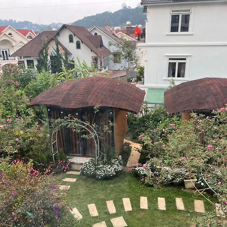 דה לאט Homestay Khu Vuon Hoang Gia מראה חיצוני תמונה