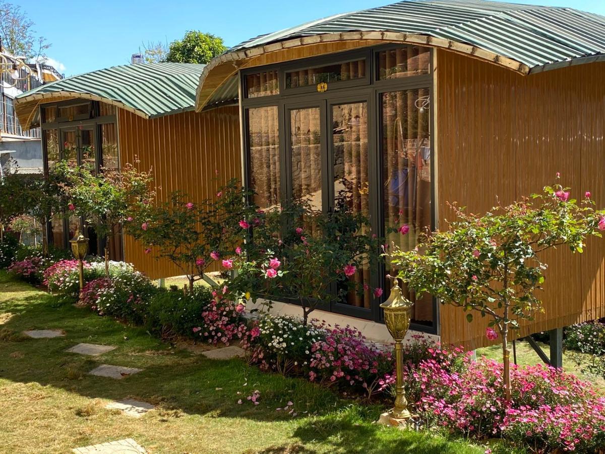 דה לאט Homestay Khu Vuon Hoang Gia מראה חיצוני תמונה