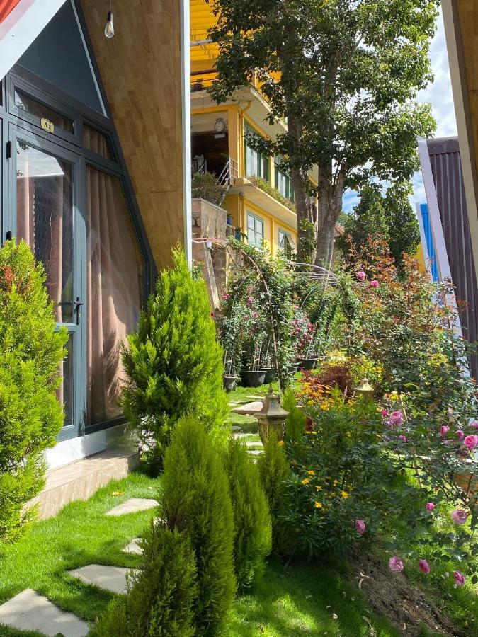 דה לאט Homestay Khu Vuon Hoang Gia מראה חיצוני תמונה