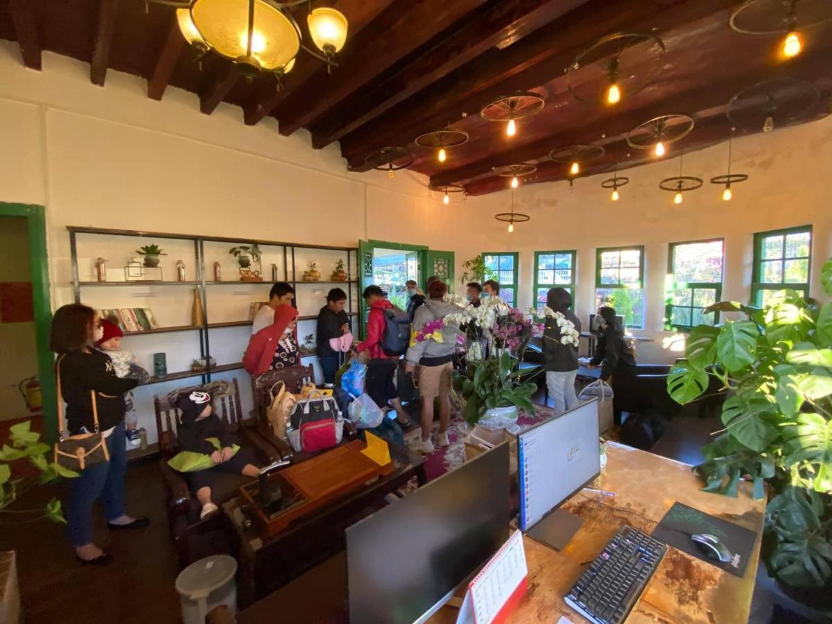 דה לאט Homestay Khu Vuon Hoang Gia מראה חיצוני תמונה
